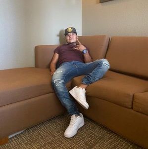 Meet your Posher, Alberto